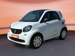 Weiß Gebraucht 2016 Smart ForTwo Coupé Coupé | 7.960 € (Fairer Preis)