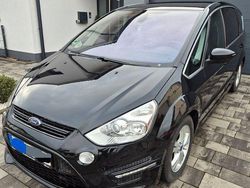 Schwarz Gebraucht 2014 Ford S-MAX Titanium S Van / Kleinbus | 13.000 € (Teuer)