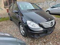 Schwarz Gebraucht 2008 Mercedes B180 Van / Kleinbus | 3.950 € (Fairer Preis)