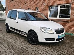 Weiß Gebraucht 2009 Skoda Roomster Van / Kleinbus | 800 € (Guter Preis)
