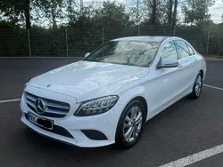 Weiß Gebraucht 2018 Mercedes C180 Limousine | 18.899 € (Fairer Preis)