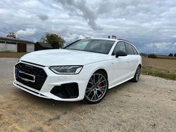 Weiß Gebraucht 2021 Audi A4 S-Line Kombi | 30.990 € (Fairer Preis)
