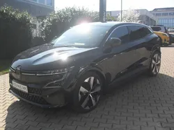 Blackpearlschwarz Gebraucht 2022 Renault Mégane Techno Limousine | 25.790 € (Guter Preis)