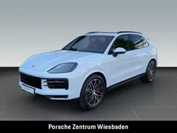 Weiß Gebraucht 2023 Porsche Cayenne S SUV | 124.900 € (Fairer Preis)