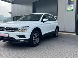 Weiß Gebraucht 2017 VW Tiguan Sound SUV | 18.990 € (Fairer Preis)