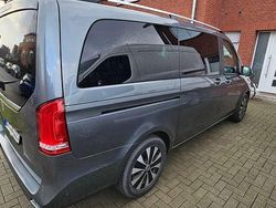 Silber Gebraucht 2021 Mercedes V250 Edition Van / Kleinbus | 45.000 € (Guter Preis)