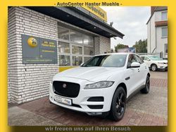 Weiß Gebraucht 2016 Jaguar F-Pace Portfolio SUV | 15.450 € (Etwas zu teuer)