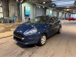 Blau Gebraucht 2016 Ford Fiesta Kleinwagen | 5.999 € (Guter Preis)
