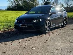 Schwarz Gebraucht 2015 VW Golf VII R Kombi | 22.000 € (Teuer)