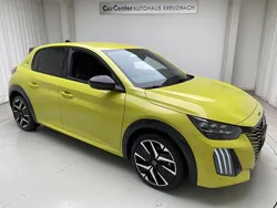 Gelb Gebraucht 2024 Peugeot 208 GT Kleinwagen | 22.500 €