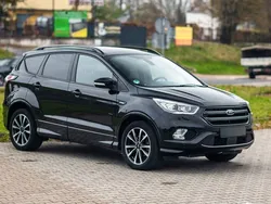 Schwarz Gebraucht 2019 Ford Kuga ST-Line SUV | 17.590 € (Guter Preis)