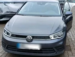 Grau Gebraucht 2023 VW Polo Life Limousine | 16.000 € (Guter Preis)