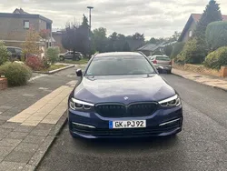 Blau Gebraucht 2019 BMW 520 Kombi | 22.999 € (Fairer Preis)