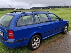 Blau Gebraucht 2008 Skoda Octavia Kombi | 1.500 € (Superpreis)