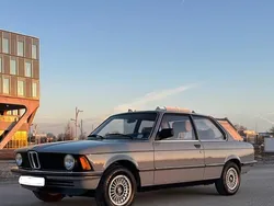 Blau Gebraucht 1982 BMW 315 Kleinwagen | 14.000 €