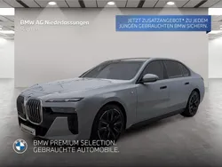 Grau Gebraucht 2024 BMW i7 Comfort Edition Limousine | 117.909 €
