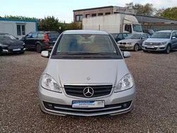 Silber Gebraucht 2012 Mercedes A160 Van / Kleinbus | 4.969 € (Superpreis)