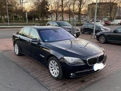 Schwarz Gebraucht 2008 BMW 740L Sport Line Limousine | 11.000 € (Fairer Preis)