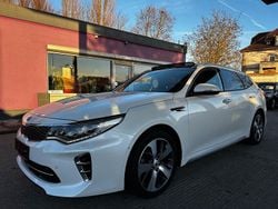 Weiß Gebraucht 2016 Kia Optima GT-Line Kombi | 12.990 € (Fairer Preis)