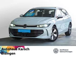 Weiß Gebraucht 2024 VW Passat Elegance Kombi | 39.890 € (Etwas zu teuer)
