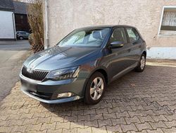 Grau Gebraucht 2017 Skoda Fabia Kleinwagen | 11.550 € (Guter Preis)