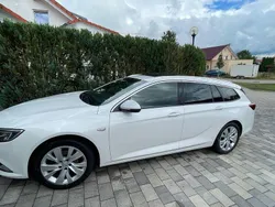 Weiß Gebraucht 2020 Opel Insignia Innovation Kombi | 18.000 € (Fairer Preis)