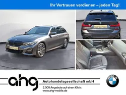 Grau Gebraucht 2021 BMW 320 M Sport Kombi | 31.460 € (Guter Preis)