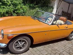 Orange Gebraucht 1974 MG B Cabrio | 16.500 €