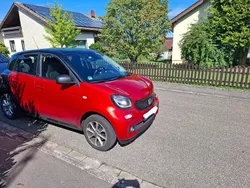 Rot Gebraucht 2018 Smart ForFour Kleinwagen | 10.150 € (Fairer Preis)