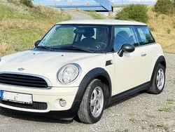 Beige Gebraucht 2009 Mini ONE Kleinwagen | 5.990 € (Teuer)