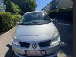 Silber Gebraucht 2007 Renault Scénic II Van / Kleinbus | 1.100 € (Superpreis)
