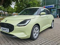 Gelb Neu 2025 Suzuki Swift Comfort Limousine | 20.550 €