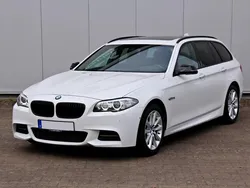 Weiß Gebraucht 2015 BMW 530 Comfort Edition Kombi | 21.900 € (Fairer Preis)
