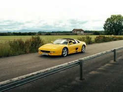 Gelb Gebraucht 1995 Ferrari F355 Cabrio | 155.900 €