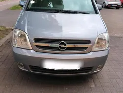 Grau Gebraucht 2003 Opel Meriva Van / Kleinbus | 700 € (Superpreis)