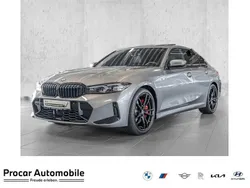 Grau Gebraucht 2024 BMW 330 M Sport Limousine | 49.995 € (Teuer)