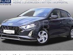 Silber Gebraucht 2025 Hyundai i20 Select Limousine | 18.390 € (Guter Preis)