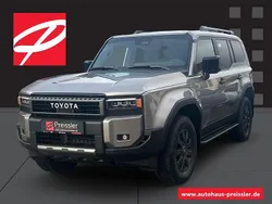 Grau Neu 2025 Toyota Land Cruiser Executive SUV | 79.941 € (Guter Preis)
