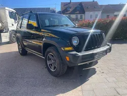 Schwarz Gebraucht 2005 Jeep Cherokee Sport SUV | 7.999 € (Teuer)