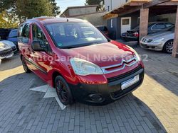 Rot Gebraucht 2008 Citroën Berlingo Van / Kleinbus | 4.999 € (Fairer Preis)