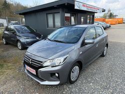 Grau Gebraucht 2022 Mitsubishi Space Star Select Limousine | 9.999 € (Guter Preis)