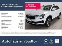 Bila moon/moon white (metallic) Gebraucht 2022 Skoda Karoq Ambition SUV | 21.980 € (Guter Preis)