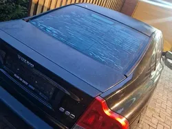 Schwarz Gebraucht 2001 Volvo S60 Limousine | 1.000 € (Etwas zu teuer)