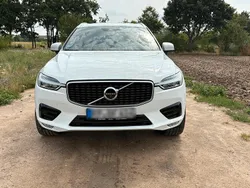 Weiß Gebraucht 2017 Volvo XC60 R-Design SUV | 29.999 € (Etwas zu teuer)