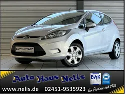 Silber Gebraucht 2011 Ford Fiesta Trend Kleinwagen | 5.990 € (Etwas zu teuer)