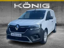 Weiss Gebraucht 2023 Renault Rapid Limousine | 23.997 € (Teuer)