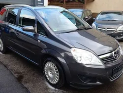 Grau Gebraucht 2009 Opel Zafira Edition Van / Kleinbus | 3.999 € (Etwas zu teuer)