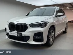Mineralweiß metallic Gebraucht 2021 BMW X1 Performance SUV | 24.990 € (Fairer Preis)