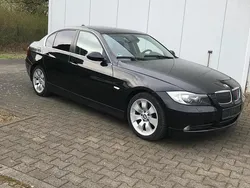 Schwarz Gebraucht 2006 BMW 325 Limousine | 4.750 €