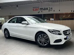 Weiß Gebraucht 2018 Mercedes C200 Avantgarde Limousine | 20.740 € (Fairer Preis)